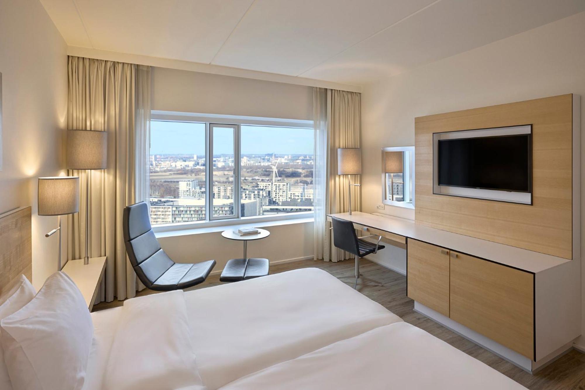 Hotel Crowne Plaza Copenhagen Towers By Ihg Exterior foto